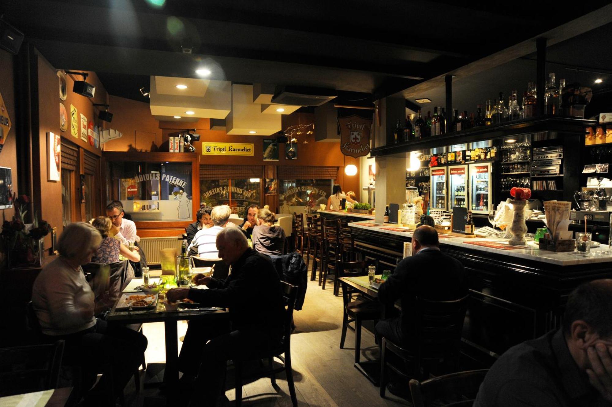Hotel Duivels Paterke Harelbeeksestraat 29, 8500 코르트레이크 외부 사진